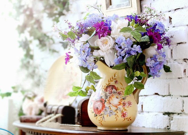 Đặt bình hoa ở vị trí đào hoa
