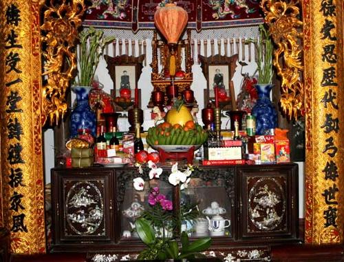phong thủy bàn thờ