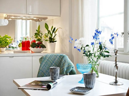 Hút vượng tài vào nhà với hoa tươi