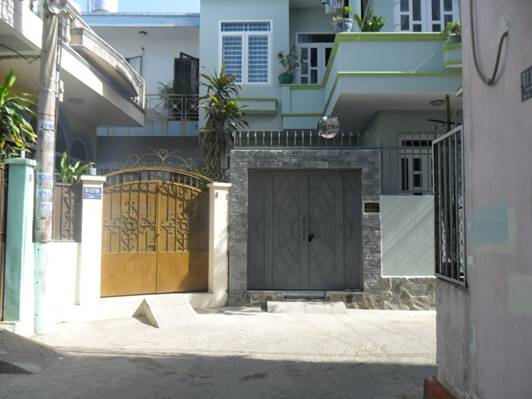 nhà ở phạm trực xung