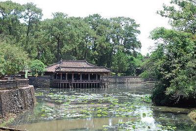 Đừng xem thường ao hồ trong Phong thủy