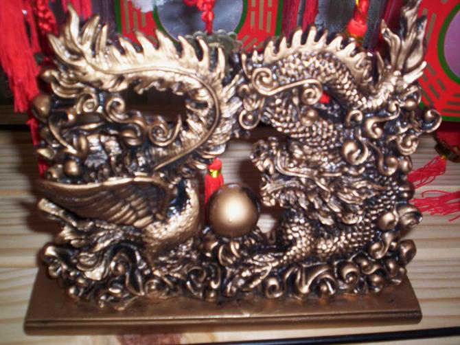 Lưu ý khi bài trí rồng trong văn phòng Lưu ý khi bài trí rồng trong văn phòng | ảnh 1