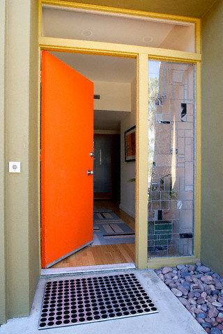 Sắc màu theo phong thủy cho cửa ra vào 1 Sắc màu theo phong thủy cho cửa ra vào | ảnh 2