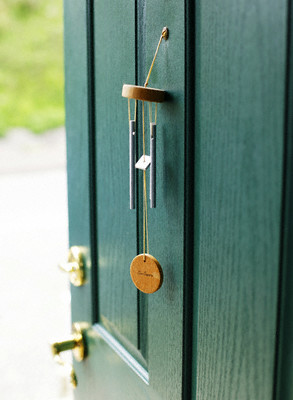 Sắc màu theo phong thủy cho cửa ra vào Sắc màu theo phong thủy cho cửa ra vào | ảnh 1