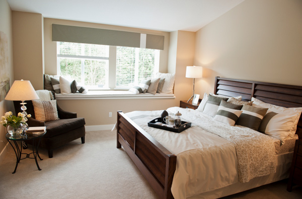 Hướng kê giường ngủ tuổi 1972, 2003 1