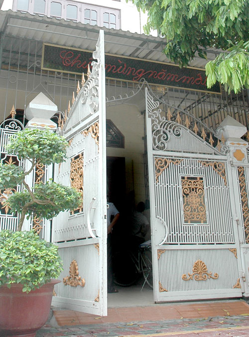 Ngõ đâm vào nhà gây bất lợi về phong thủy Ngõ đâm vào nhà gây bất lợi về phong thủy | ảnh 1