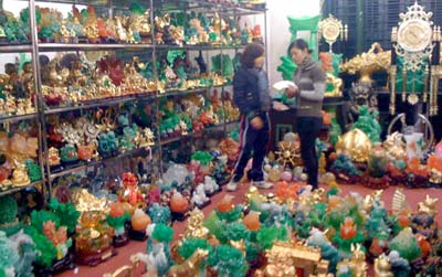 Thị trường nội thất phong thuỷ: Sốt hàng 