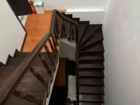 HÀNG hiếm bán nhà BẮC Từ liêm 58M² ôtô đỗ cửa MT 4,5m Đông Nam ngõ thông